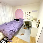 2 Rooms-2Mins To Mrt,15Mins To Hongdae
